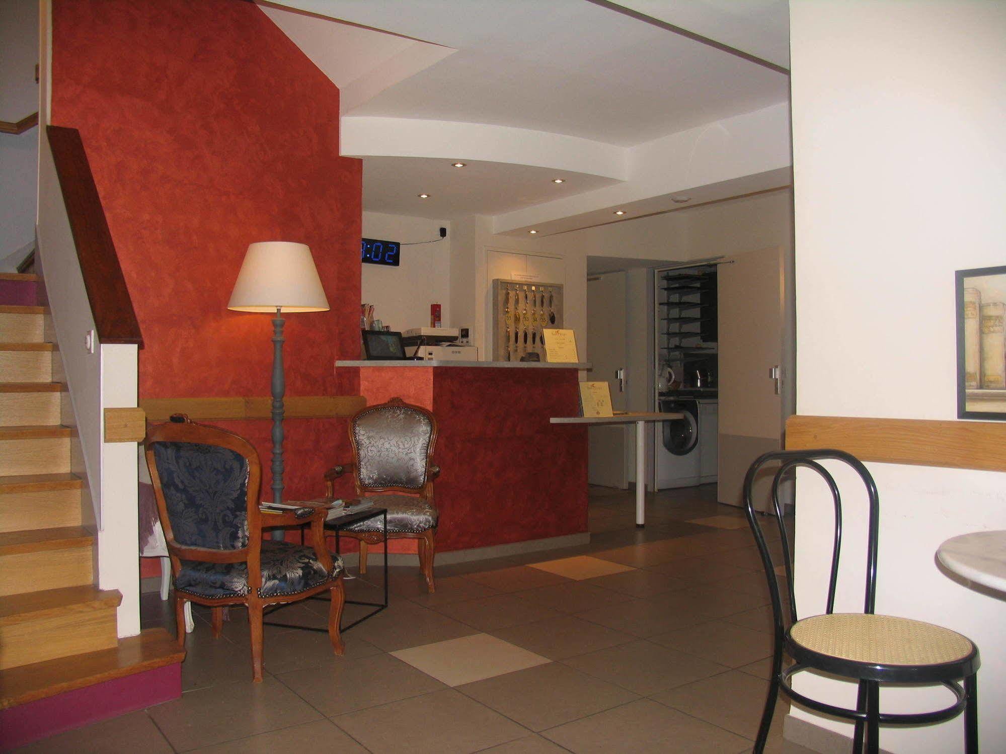 Hotel Saint Jean Бурж Экстерьер фото